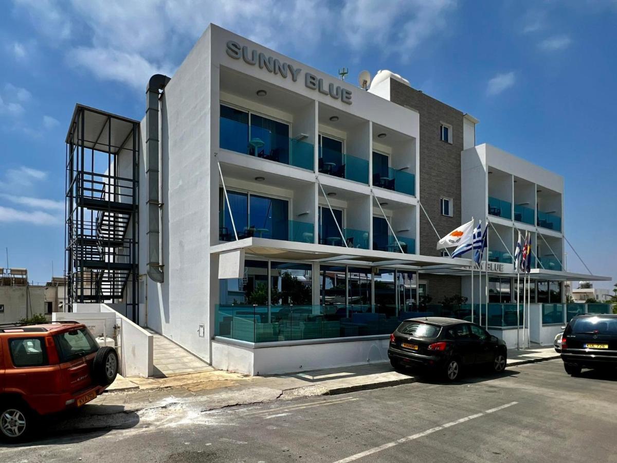 Sunny Blue Hotel Ayia Napa Exteriör bild