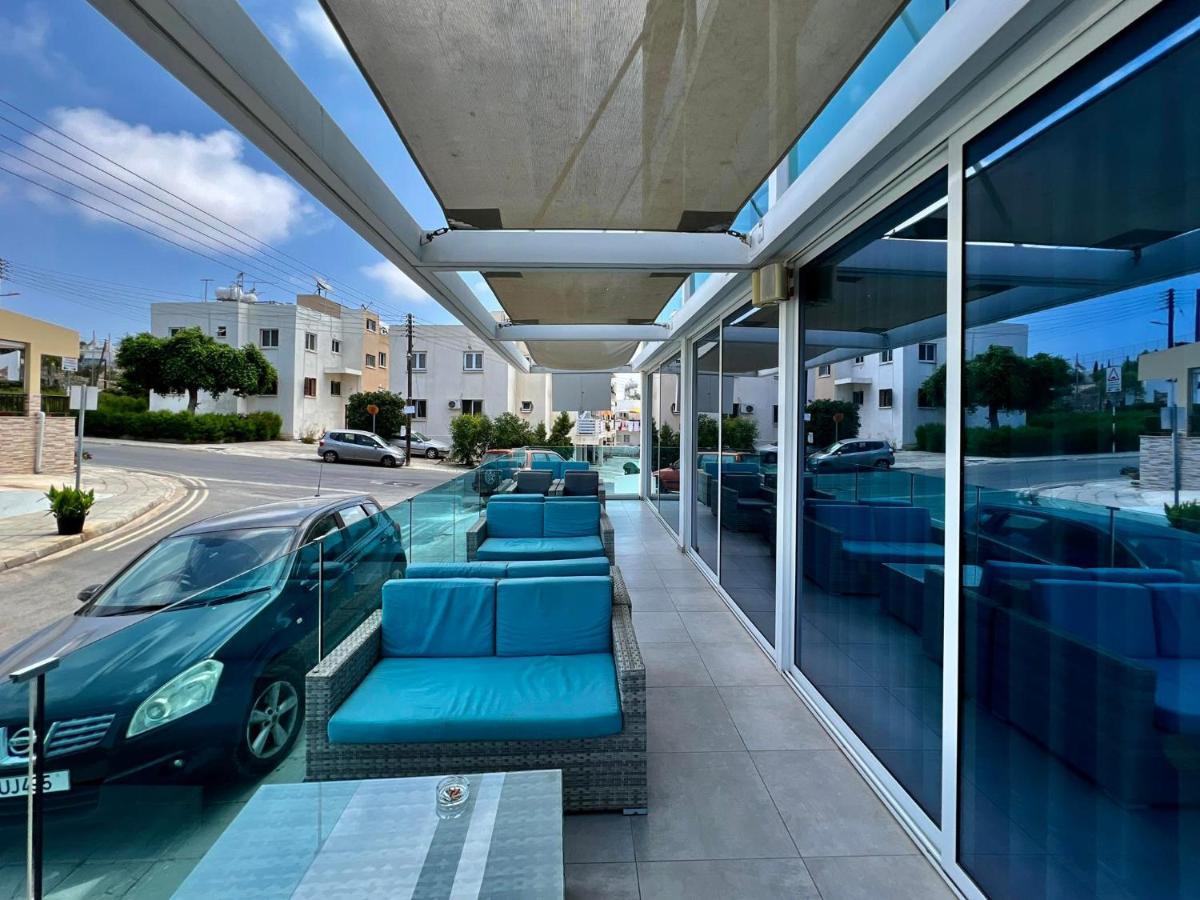 Sunny Blue Hotel Ayia Napa Exteriör bild